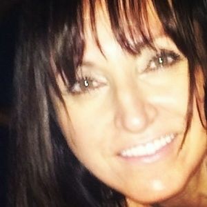 Meet your Posher, Franca